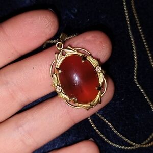 Vintage Carnelian 12k Gf Pendant With Silver Chain